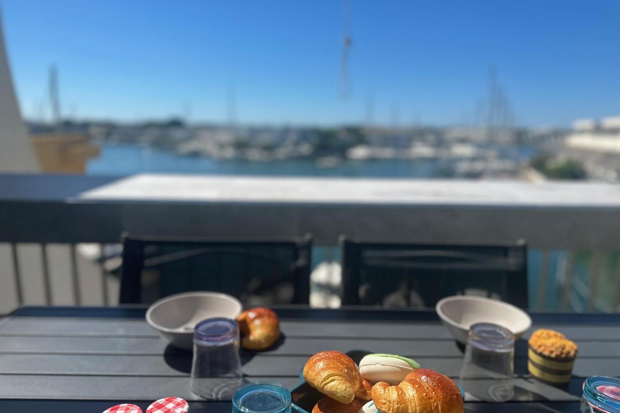 Le Plaisancier - Terrasse Vue Sur Le Port De Plaisance Parking * Le Grau-du-Roi